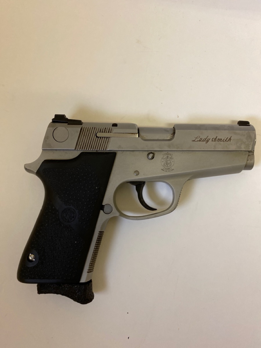smith and wesson 9mm price