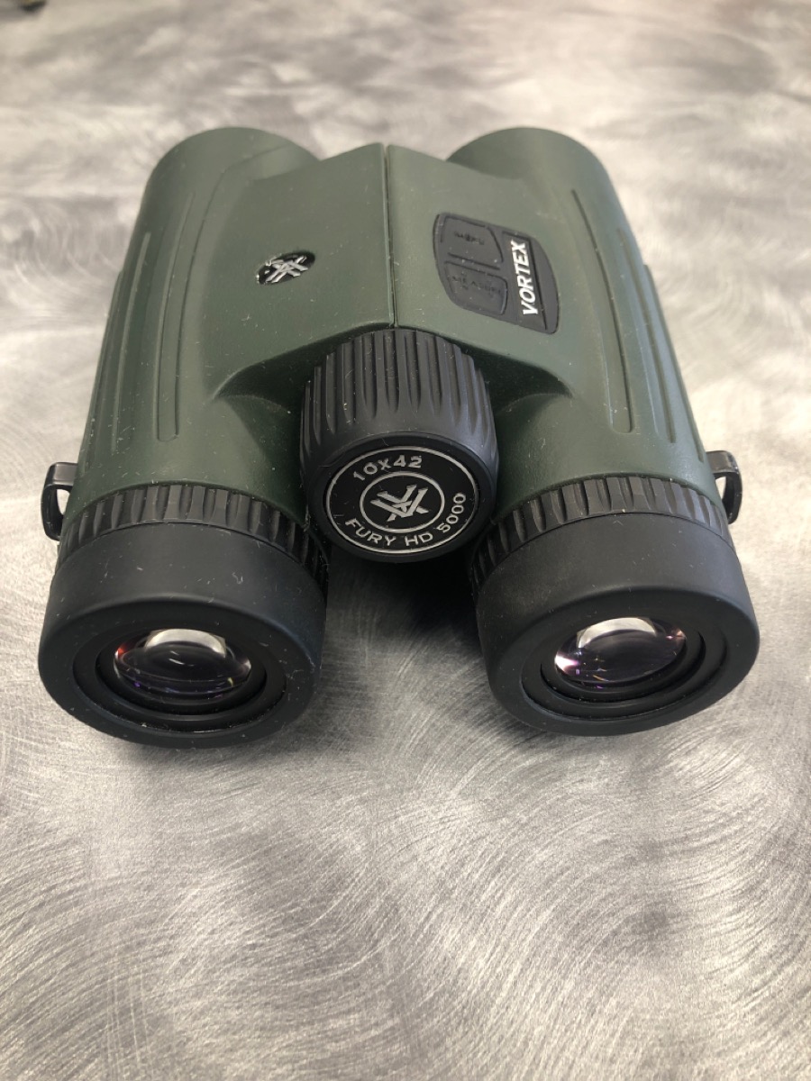 VORTEX OPTICS BINOCULARS 10X42 FURY HD 5000 WITH BADLANDS CHEST ...