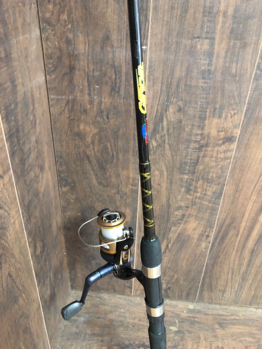 TSUNAMI FISHING 2PC ROD/REEL COMBO CITADEL Acceptable Used Guns