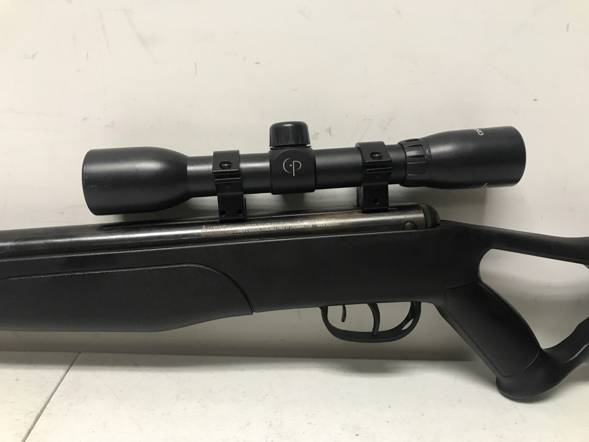 CROSMAN F4 PELLET GUN Very Good Used Guns