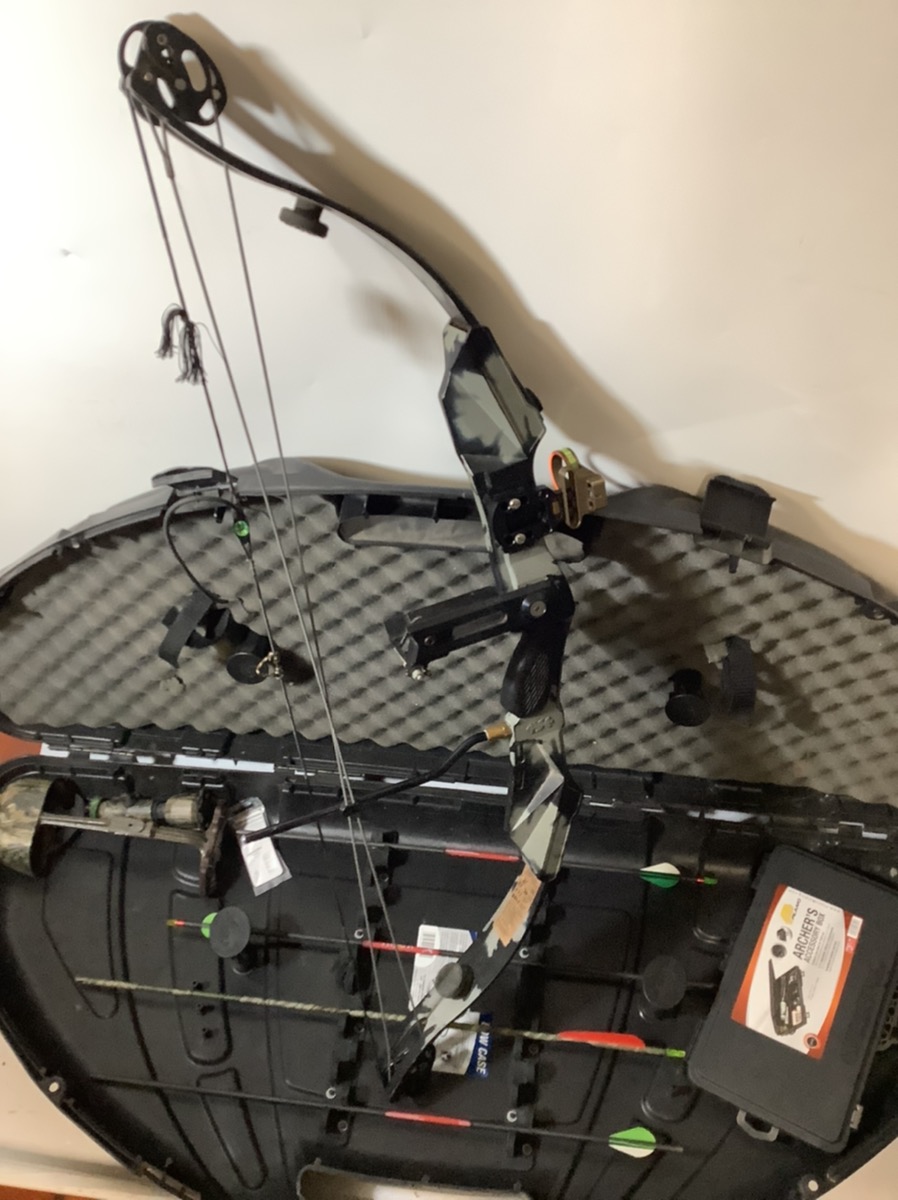 PSE ARCHERY FIRE-FLITE EXPRESS COMPOUND BOX W/ACCESORIES & CASE (RE-MDW ...