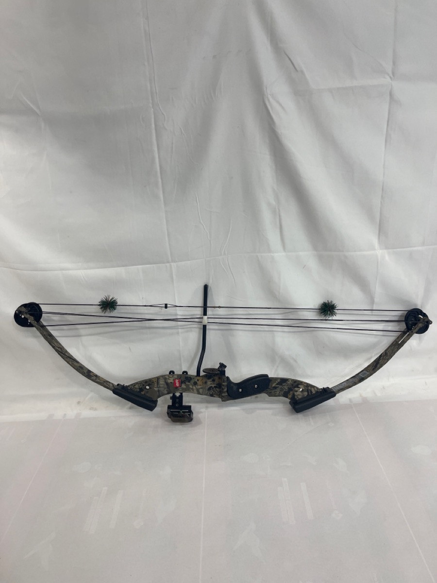 PSE ARCHERY NOVA COMPOUND BOW Very Good Used Guns