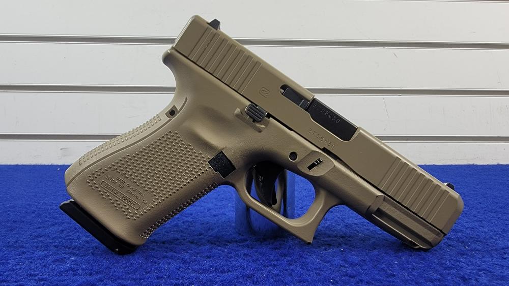 Glock 19 Gen 5 (FDE) 9mm Pistol Very Good | Used Guns