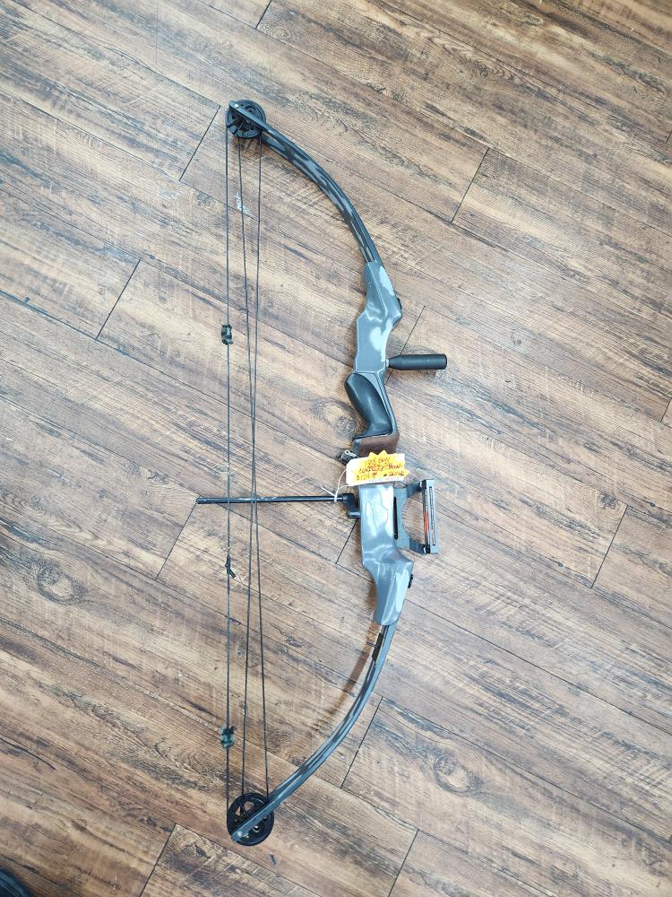 YORK AVANTI 2000 COMPOUND BOW Good Used Guns