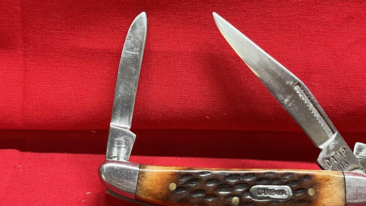 Camp USA 3Blade Pocket Knife Good Used Guns