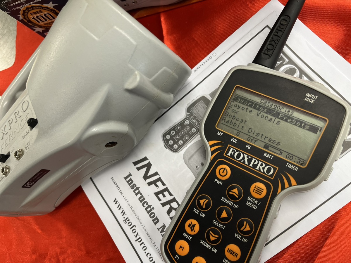 FoxPro Inferno Game Call Speaker + Remote FOXBang 200Sound Capacity in