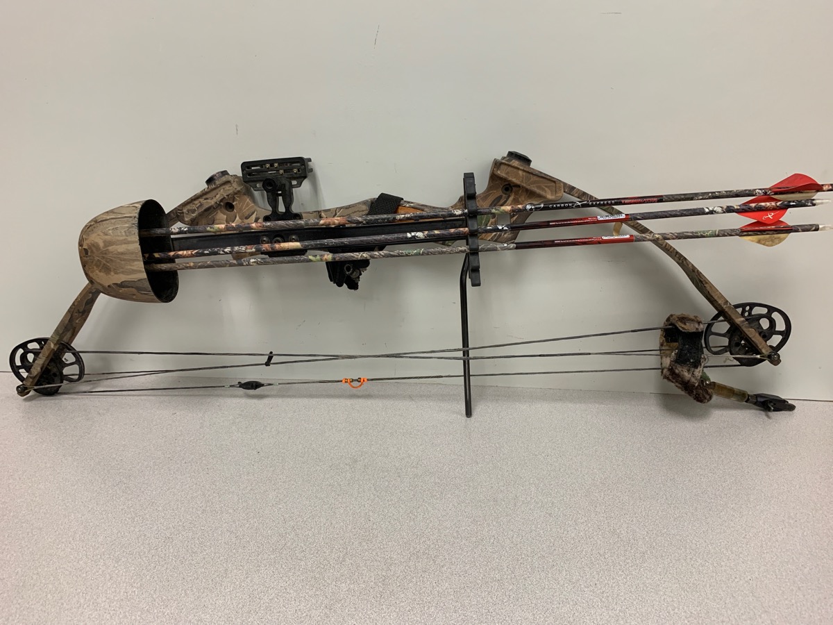 MARTIN ARCHERY COMPOUND BOW CHEETAH Good Used Guns