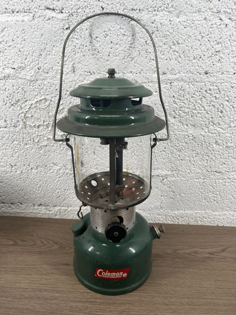 COLEMAN 220F GAS CAMPING LANTERN Good Used Guns