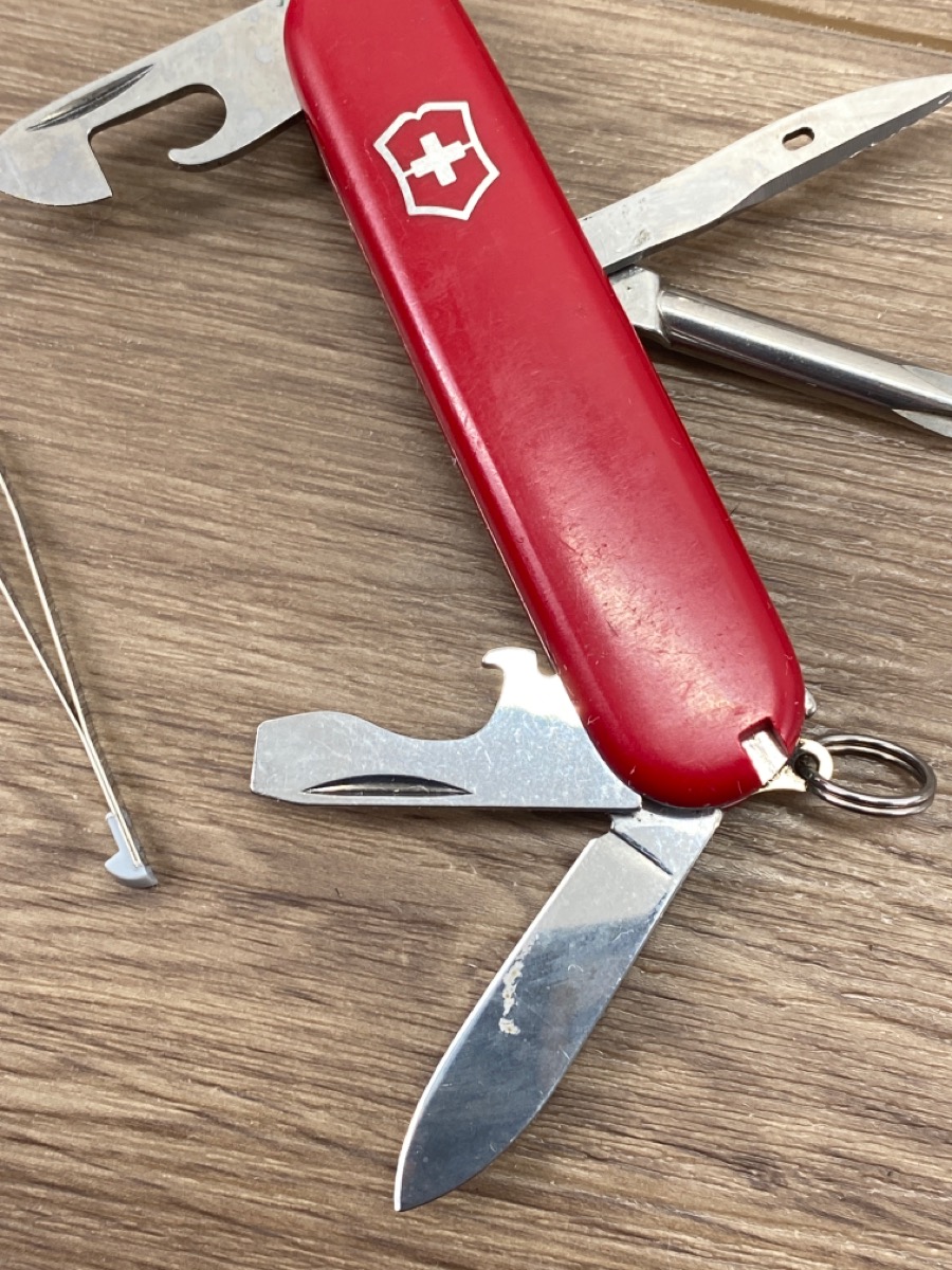 Victorinox Swiss Army Knife OffICER Suisse 7 Tool MISSING TOOTHPICK