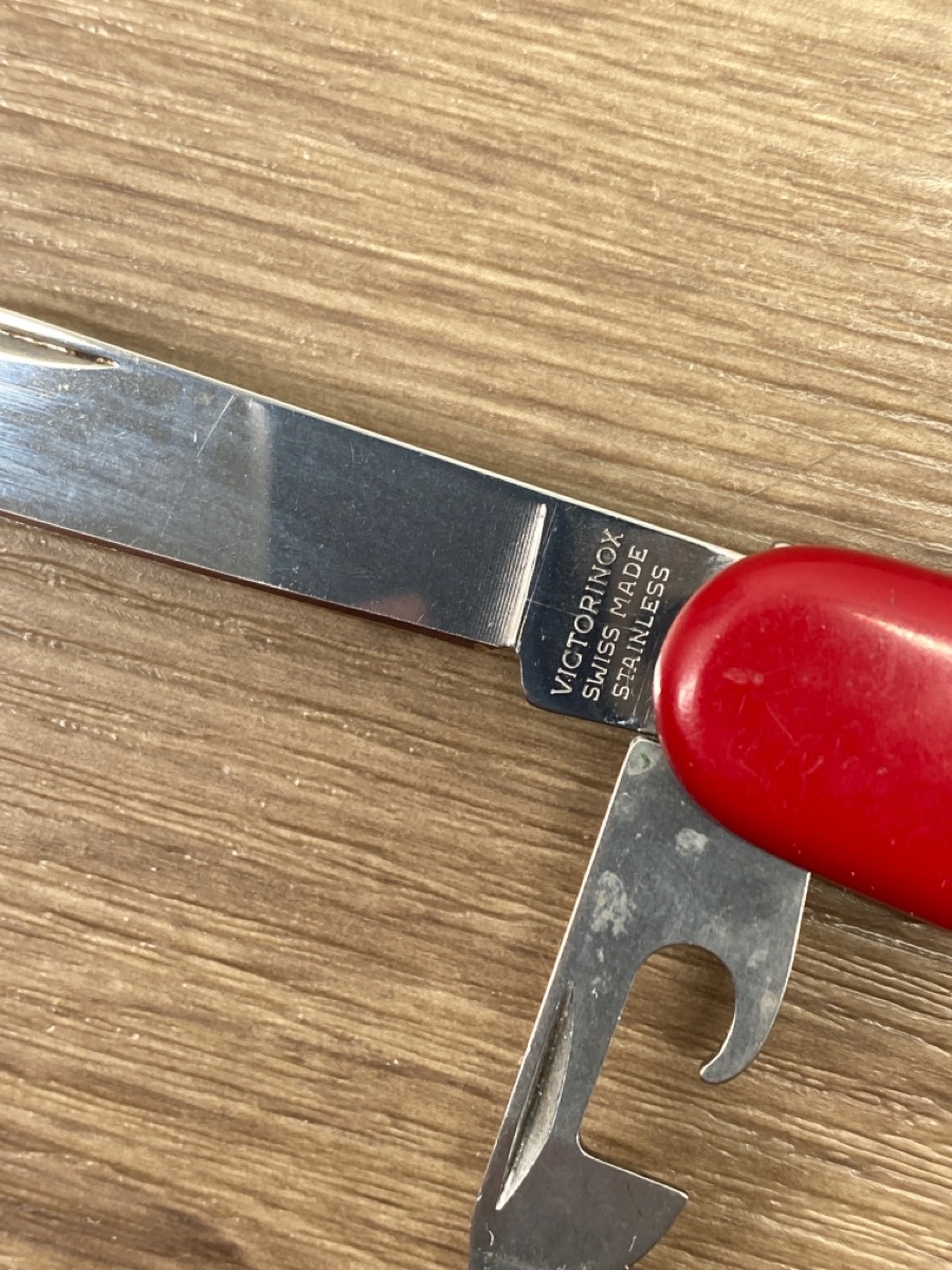 Victorinox Swiss Army Knife OffICER Suisse 7 Tool MISSING TOOTHPICK