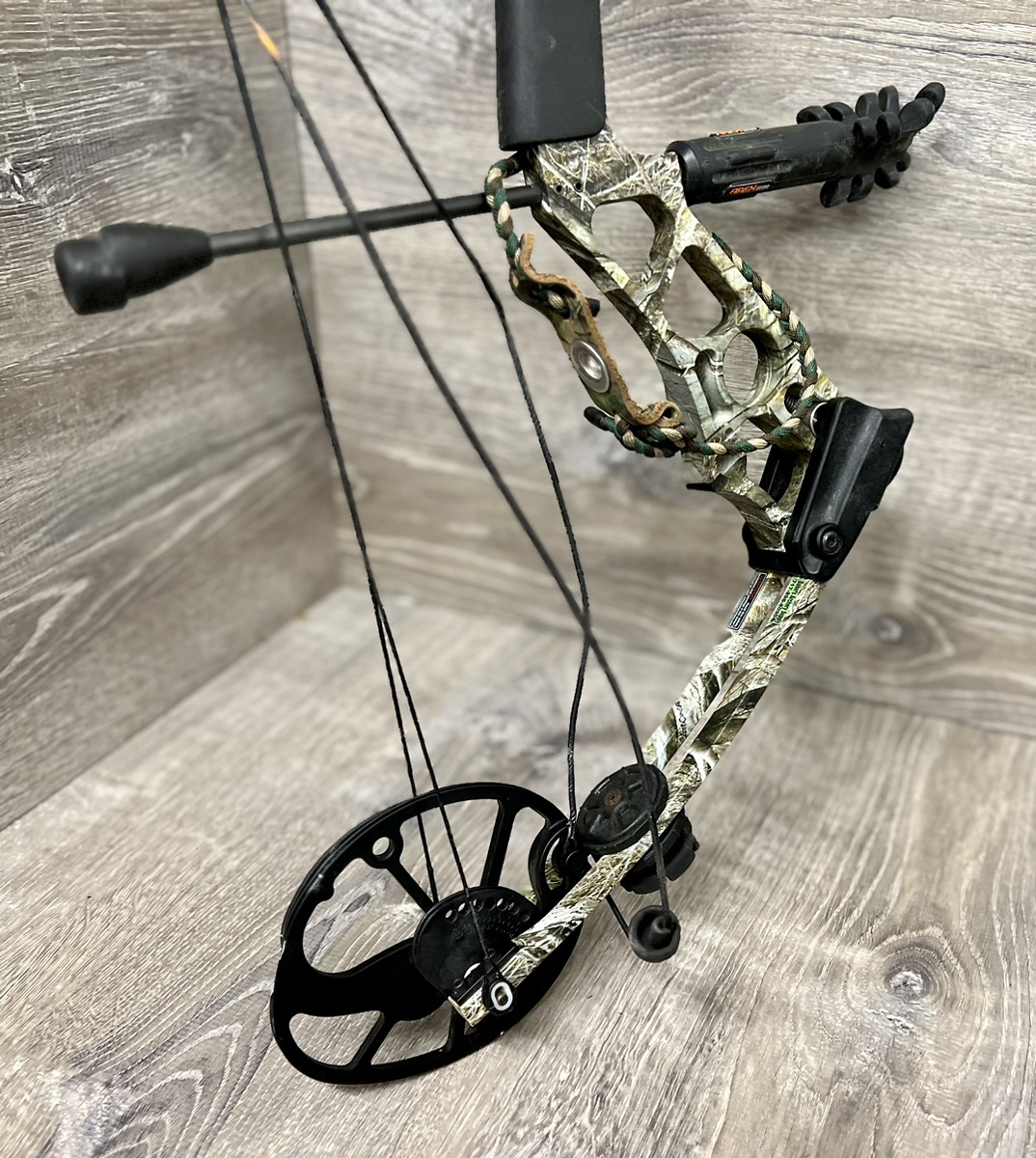 Mathews Mission Compound Bow *READ* For parts or not working | Used Guns