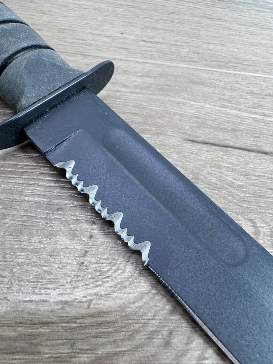 KABAR USMC US MARINE CORPS COMBAT KNIFE + SHEATH OLEAN NY RUBBER