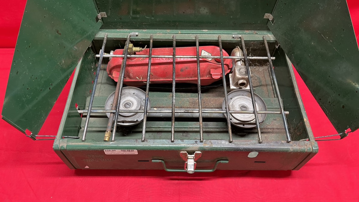 Vintage Coleman Camp Stove Model 425E Two Burner 1976 USA Good Used Guns