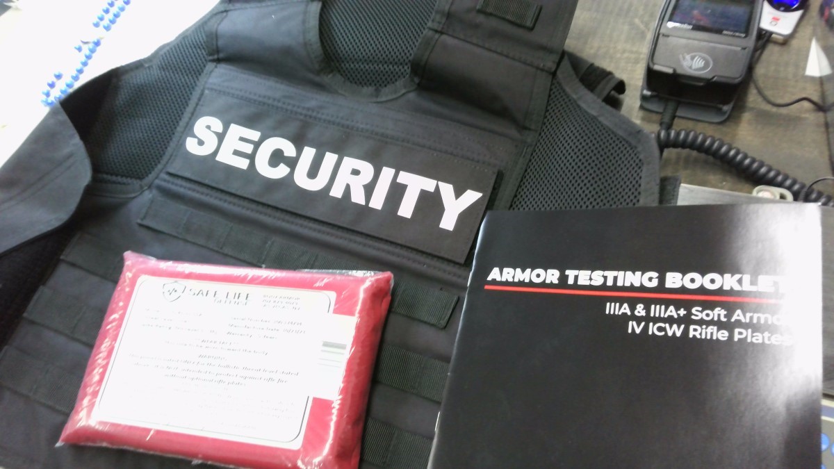 SAFE LIFE DEFENSE VEST LEVEL 3A+ Brand New Used Guns